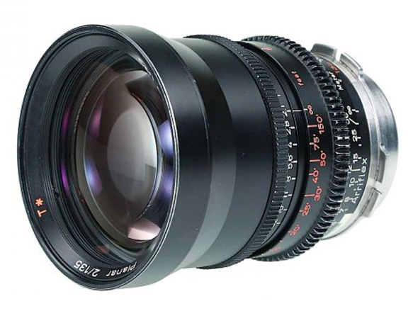 135mm-zeiss-standard-speed.jpg